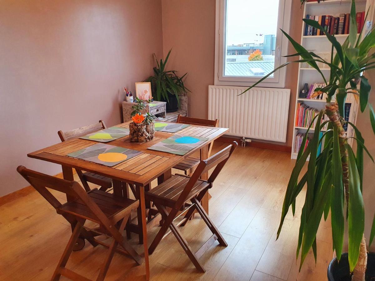 Loft Tres Calme Parking Et Balcon Apartman Dijon Kültér fotó