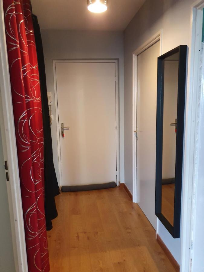Loft Tres Calme Parking Et Balcon Apartman Dijon Kültér fotó