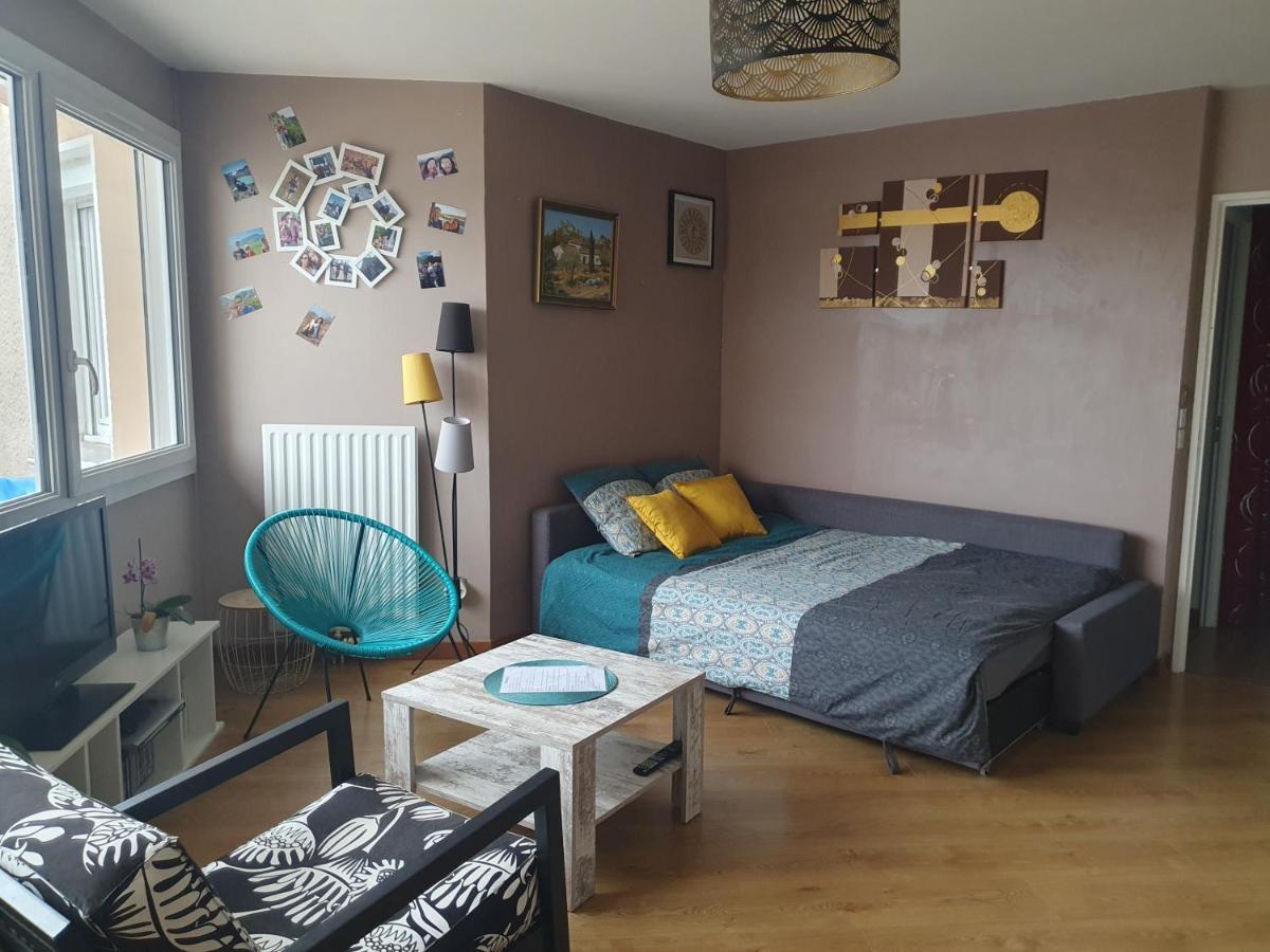 Loft Tres Calme Parking Et Balcon Apartman Dijon Kültér fotó